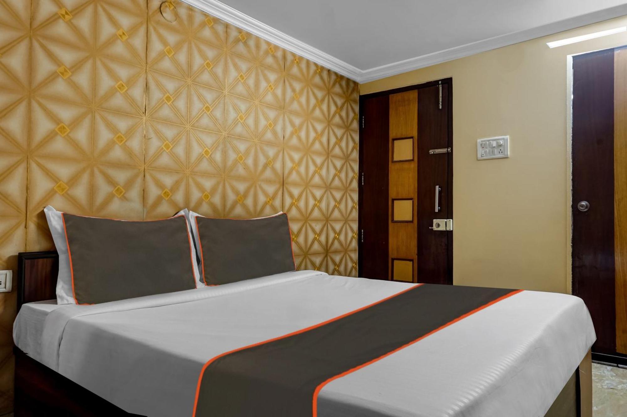 Hotel Galaxy Residency Kalyani Nagar Pune Ngoại thất bức ảnh