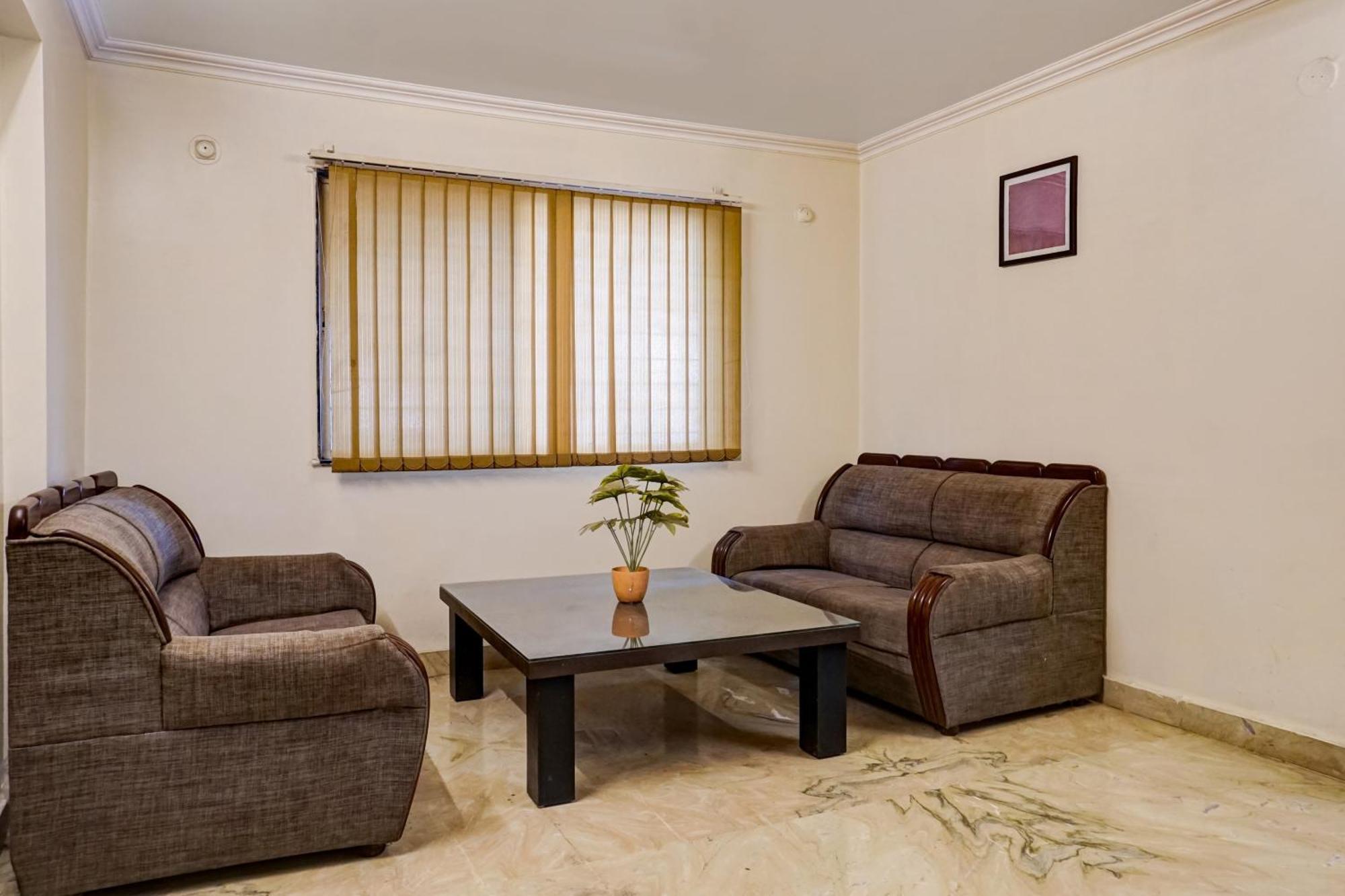 Hotel Galaxy Residency Kalyani Nagar Pune Ngoại thất bức ảnh