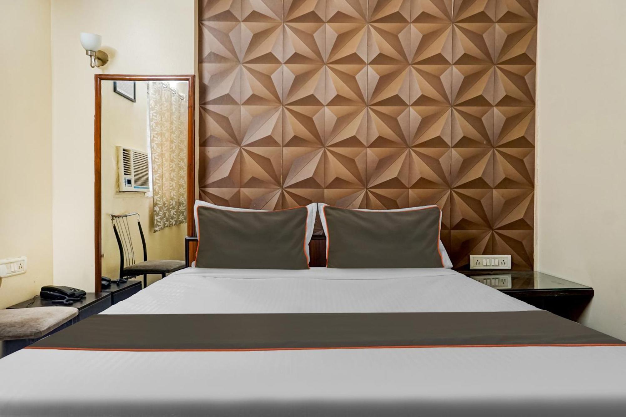 Hotel Galaxy Residency Kalyani Nagar Pune Ngoại thất bức ảnh